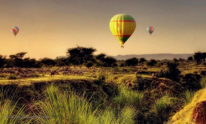 Top Hot Air Balloon Destination in India. 